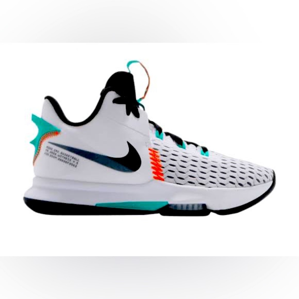 Nike lebron witness 5 “clear jade”